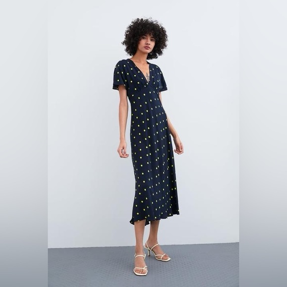 Zara Dresses & Skirts - Zara Navy and Yellow Midi Dress Size M